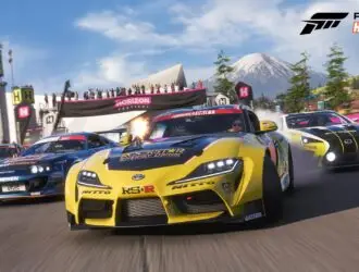 Arte oficial de Forza Horizon 6 com três carros de corrida disputando largada no Horizon Festival com Monte Fuji ao fundo
